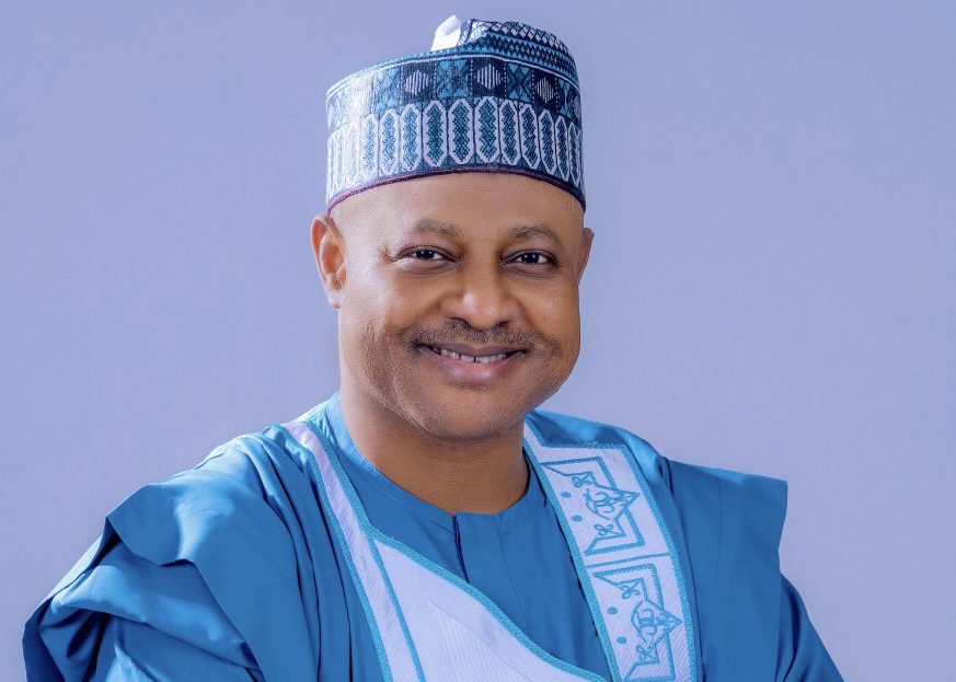 Gwamnan jihar Kaduna, Uba Sani, ya lashe tikitin takarar gwamna na jam’iyyar APC a zaɓen 2027